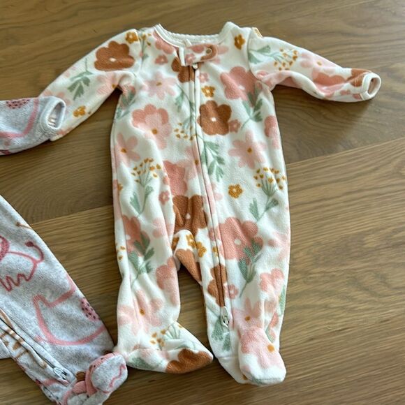 NWOT carters microfleece pajama footie NB - Picture 3 of 4